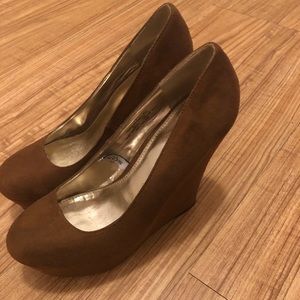 NWOT Brown Wedges